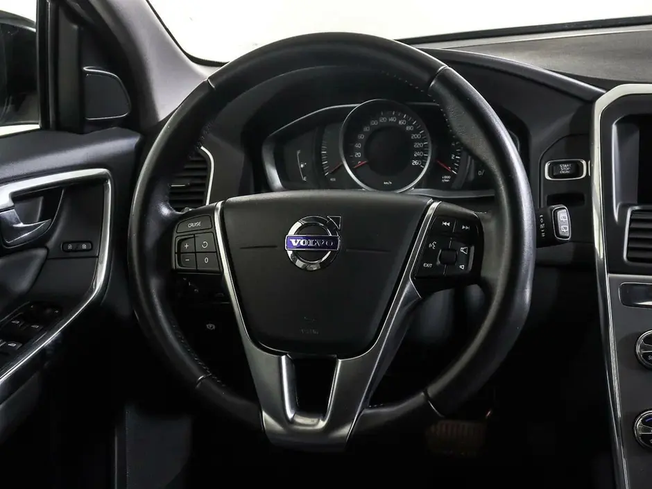 Volvo XC60, 2017 г.