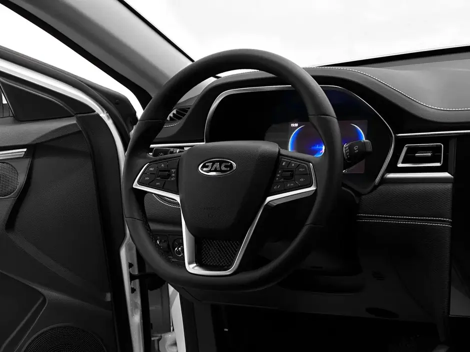 JAC J7, 2023 г.